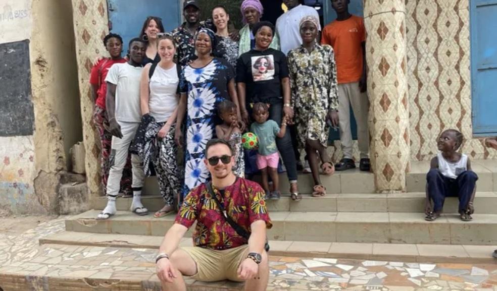 Tahomà, un ponte tra culture e solidarietà: un alimentari per cambiare la vita di un villaggio del Gambia Tahomà, un ponte tra culture e solidarietà: un alimentari per cambiare la vita di un villaggio del Gambia
