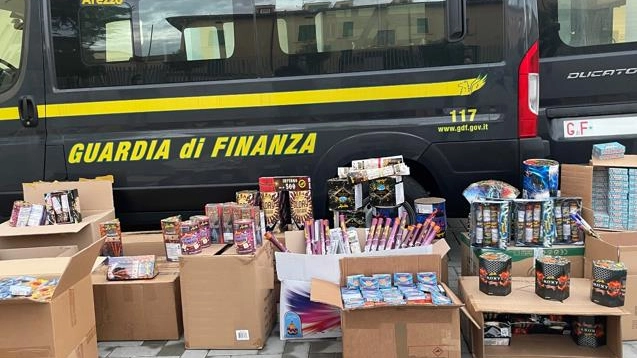 I fuochi d'artificio sequestrati ad Arezzo I fuochi d'artificio sequestrati ad Arezzo