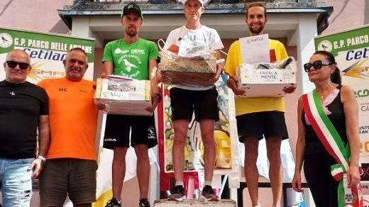 Il podio del Trofeo Parco Apuane. Da sinistra: Benedetti, Terrasi. (oro) e Vasoli