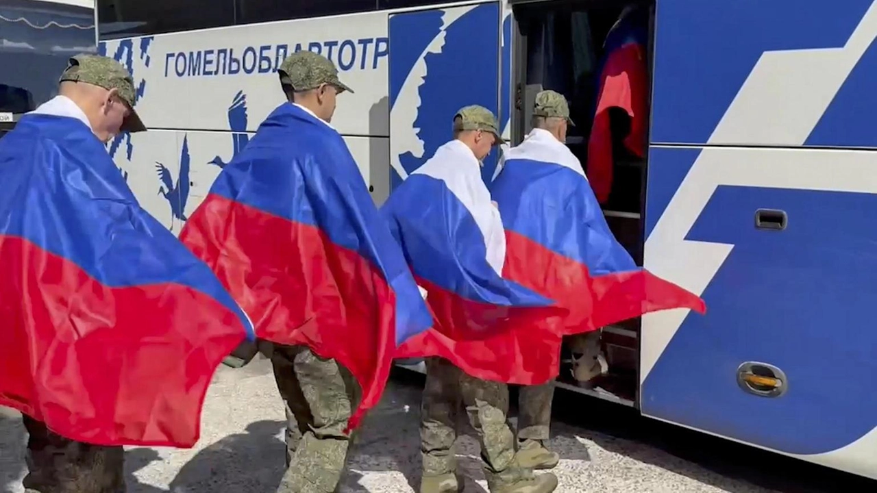 'Rimpatriati anche 8 residenti della regione di Kursk'