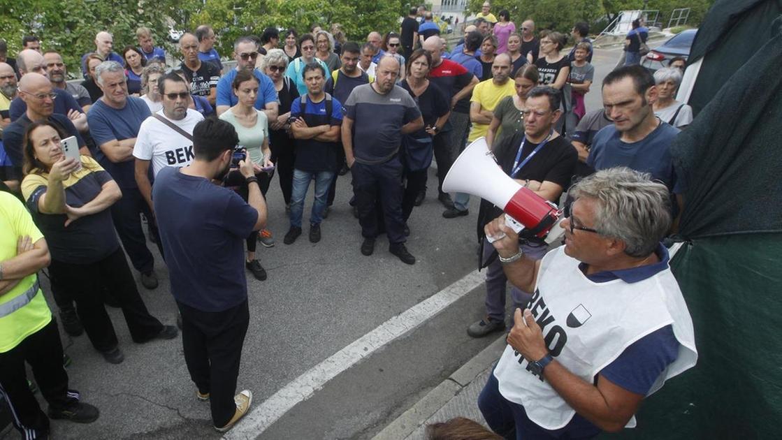 https://www.lanazione.it/image-service/view/acePublic/alias/contentid/OTA2MjI1ZjctNmQ4YS00/0/oggi-la-giunta-delibera-la-societa-con-invitalia.jpeg?f=16:9&w=1200&h=630