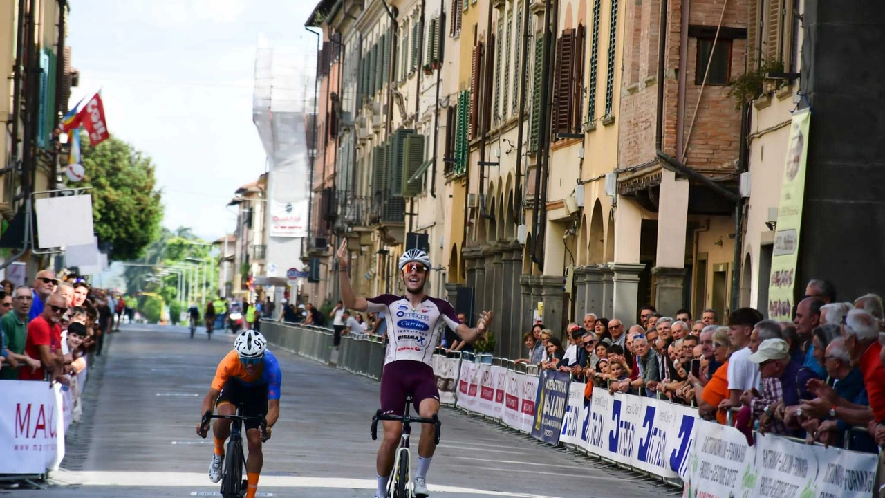 L'arrivo dello scorso anno con Rigatti a dx e Colnaghi (Foto R. Fruzzetti) L'arrivo dello scorso anno con Rigatti a dx e Colnaghi (Foto R. Fruzzetti)