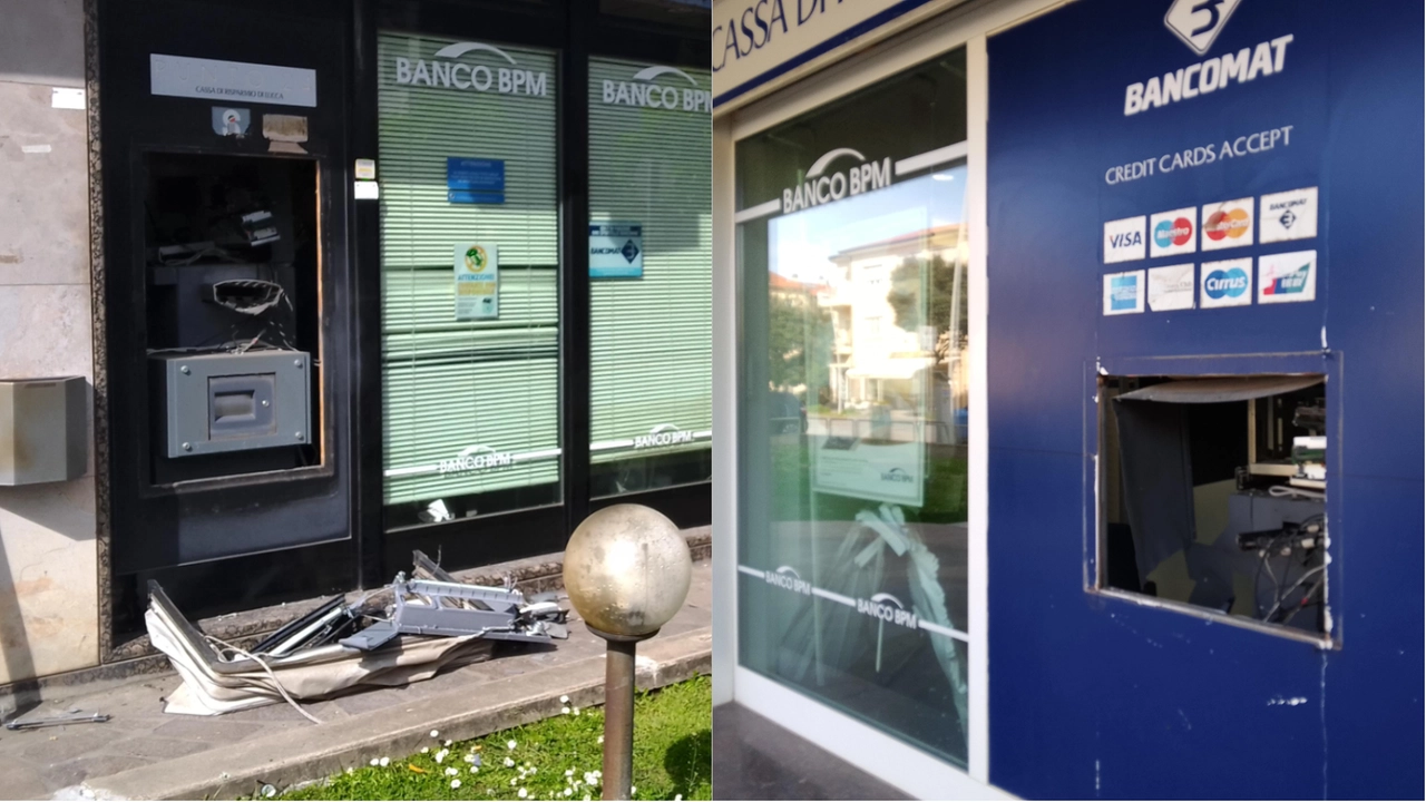 I due bancomat svaligiati nella notte (Foto Umicini)