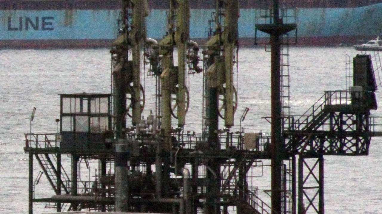 Il Comitato contro il rigassificatore lancia accuse dopo l’annuncio del via libera al trasporto di Gnl. "Nessuno ha mai mosso in dito" Il Comitato contro il rigassificatore lancia accuse dopo l’annuncio del via libera al trasporto di Gnl. "Nessuno ha mai mosso in dito"