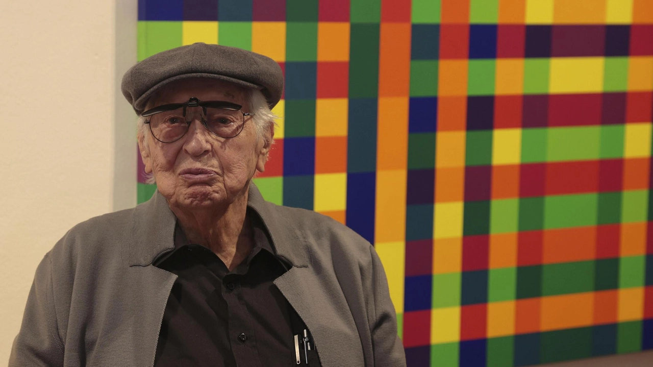 Lo scultore e pittore argentino Julio Le Parc espone a Siena Lo scultore e pittore argentino Julio Le Parc espone a Siena