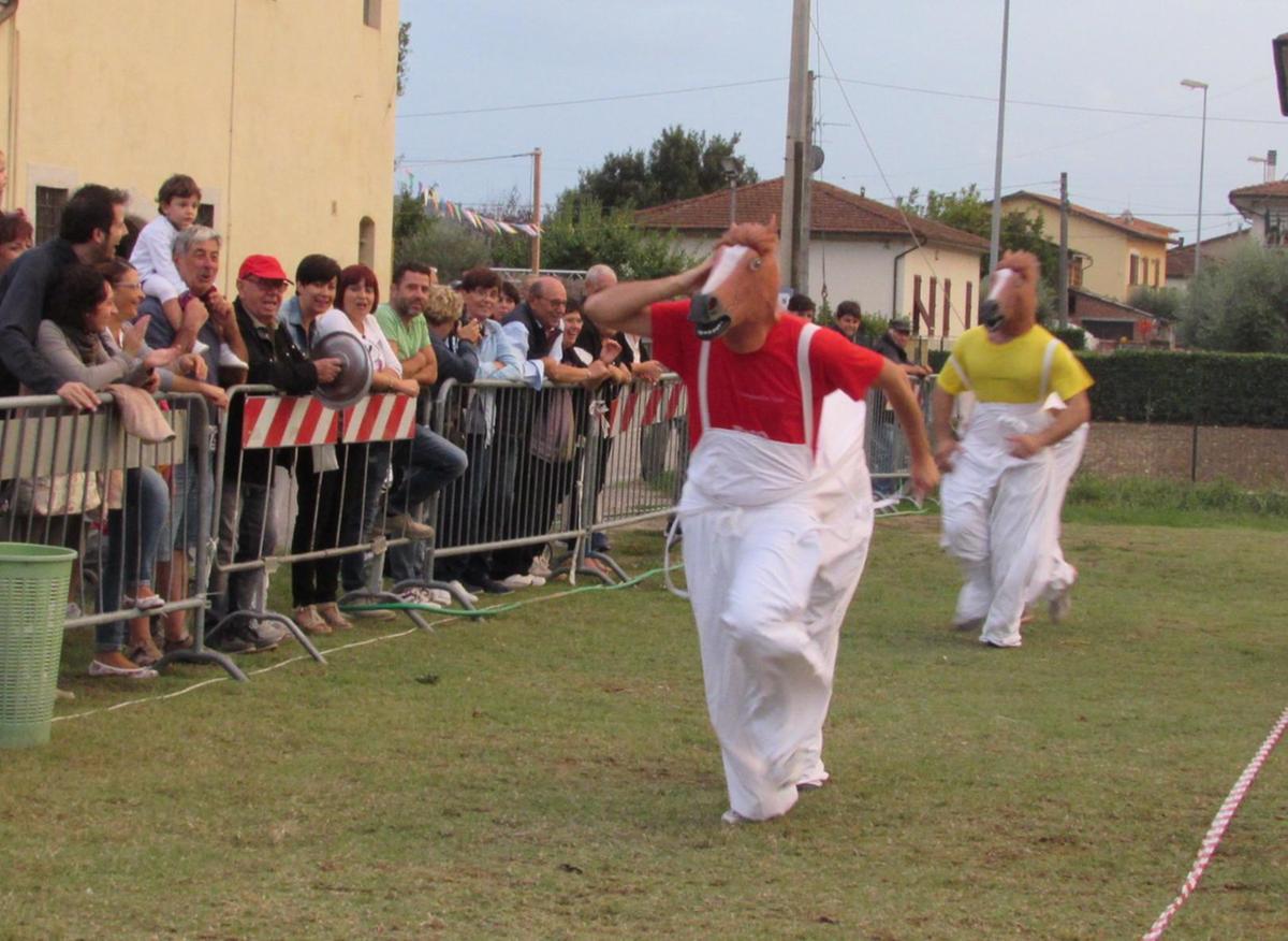 Tornano le sfide di Campanile Sera: "Sana rivalità tra quattro frazioni" Tornano le sfide di Campanile Sera: "Sana rivalità tra quattro frazioni"