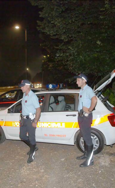 maxi rissa tra minorenni ripresa con i cellulari