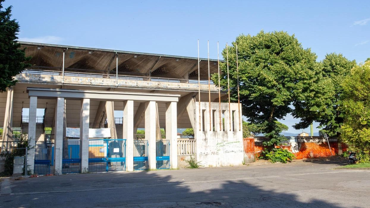 I lavori allo stadio Mariotti hanno costretto le società di calcio a spostare l’attività in altri impianti I lavori allo stadio Mariotti hanno costretto le società di calcio a spostare l’attività in altri impianti