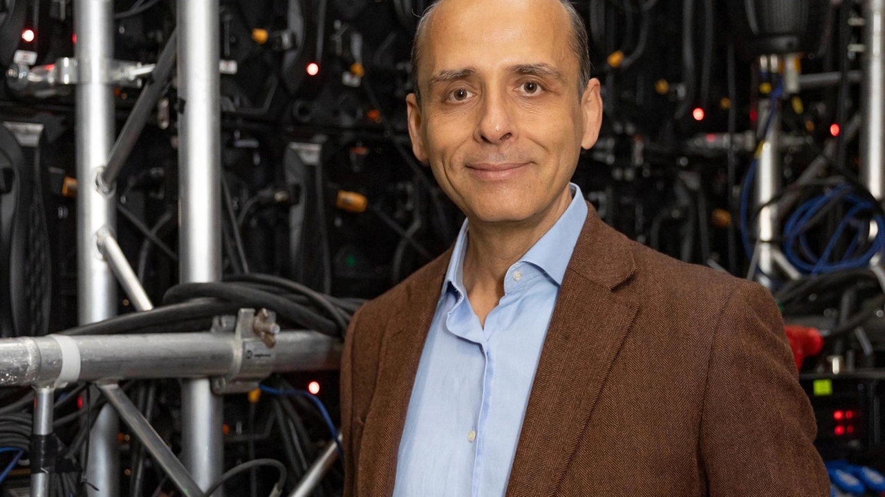 La guida preziosa di Nello Cristianini, professore alla University of Bath, per capire una tecnologia destinata a incidere sempre di più sulla nostra vita. La guida preziosa di Nello Cristianini, professore alla University of Bath, per capire una tecnologia destinata a incidere sempre di più sulla nostra vita.