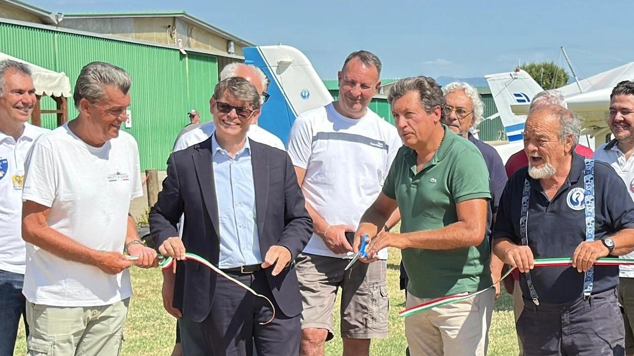Sabato e domenica l’iniziativa è in programma all’aviosuperficie di Castiglion Fiorentino. Il presidente Giannini : "Un’occasione per i bambini e le famiglie per stare insieme". Sabato e domenica l’iniziativa è in programma all’aviosuperficie di Castiglion Fiorentino. Il presidente Giannini : "Un’occasione per i bambini e le famiglie per stare insieme".