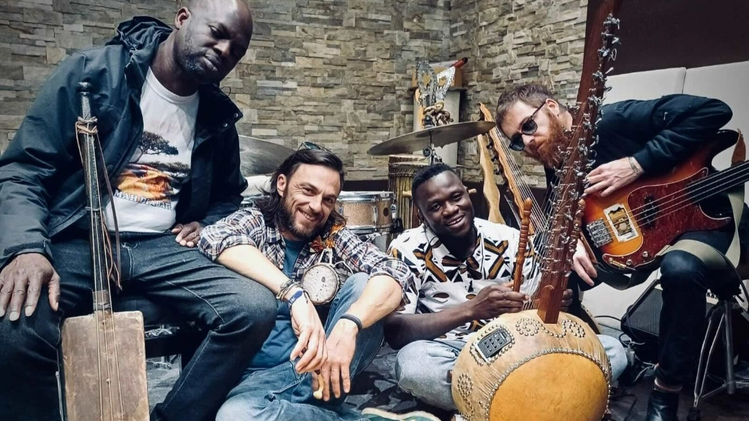 Firenze, il concerto 'Lolo' inaugura la rassegna Mixité Firenze, il concerto 'Lolo' inaugura la rassegna Mixité