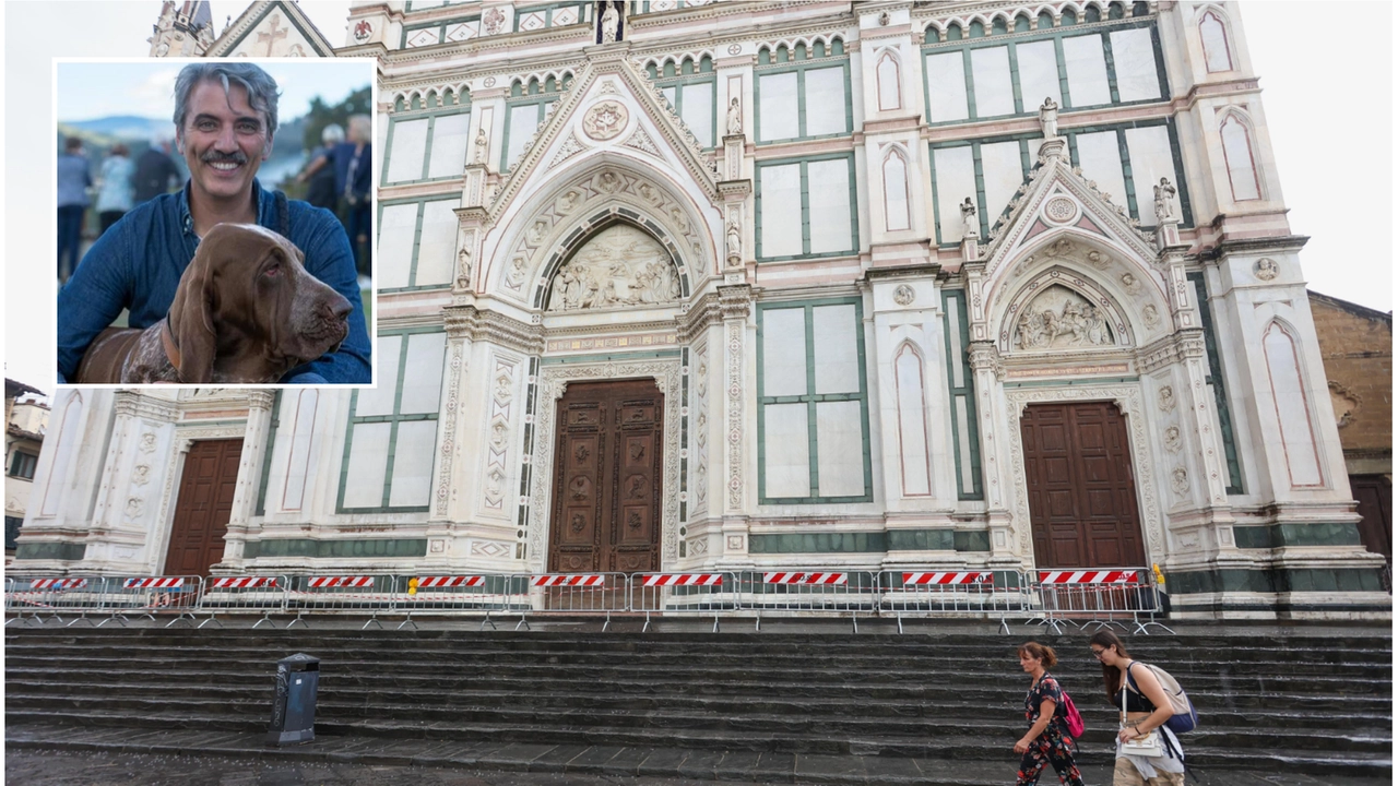 Tommaso e il suo cane Ottone sono stati aggrediti in piazza Santa Croce, proprio davanti alla Basilica. Nel riquadro in alto una loro foto scattata da Andrea Tonerini Tommaso e il suo cane Ottone sono stati aggrediti in piazza Santa Croce, proprio davanti alla Basilica. Nel riquadro in alto una loro foto scattata da Andrea Tonerini