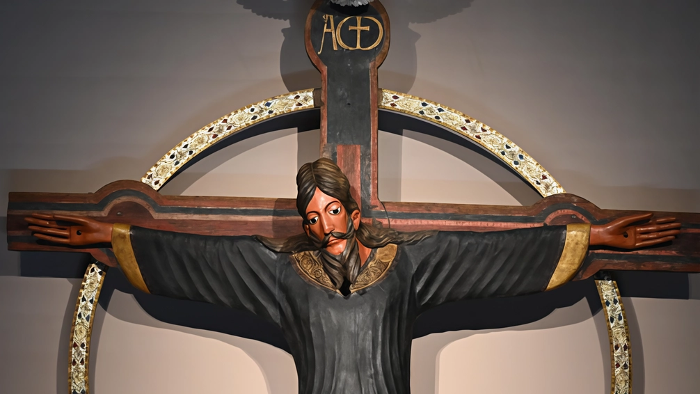 Il Volto Santo come si presenta oggi dopo il lungo, attento e paziente restauro durato tre anni Il Volto Santo come si presenta oggi dopo il lungo, attento e paziente restauro durato tre anni
