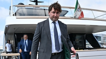 Cozzani al gip: “Mi dimetto, revocate i domiciliari”. Spinelli: “Male non fare paura non avere”