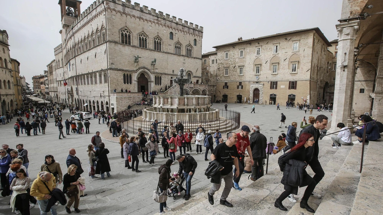 Ecco le proposte dell’amministrazione . La sindaca Ferdinandi: "Riprogettazione del verde. rivoluzione dehors, il Corso sarà ripavimentato".