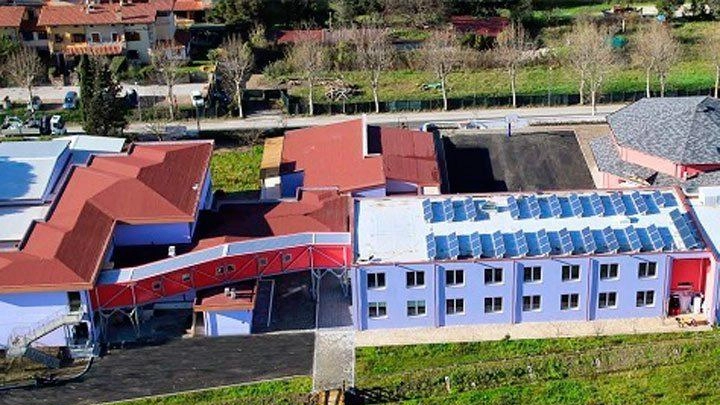 La scuola media di Piano di Conca che il Comune punta a riqualificarne per farne un polo funzionale a servizio di tutta l’area nord del territorio La scuola media di Piano di Conca che il Comune punta a riqualificarne per farne un polo funzionale a servizio di tutta l’area nord del territorio
