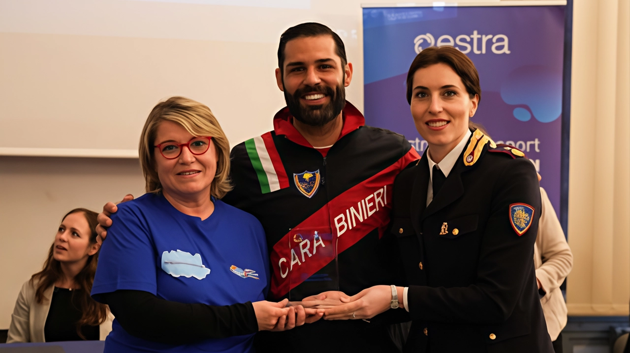 Da sinistra verso destra, Valentina Campani, Presidente dell’APS Abbracciamo il Valdarno, il karateka Luigi Bus la dottoressa Chiara Marando Da sinistra verso destra, Valentina Campani, Presidente dell’APS Abbracciamo il Valdarno, il karateka Luigi Bus la dottoressa Chiara Marando
