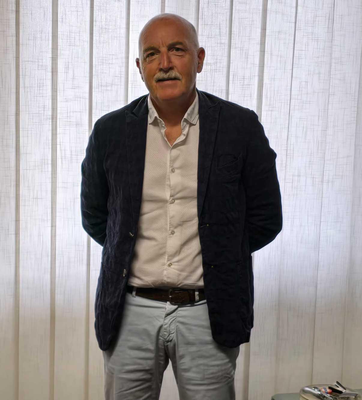 https://www.lanazione.it/image-service/view/acePublic/alias/contentid/OTE5MTFmNzctODA1Zi00/0/iannelli-voglio-riportare-letica-nello-sport.jpeg