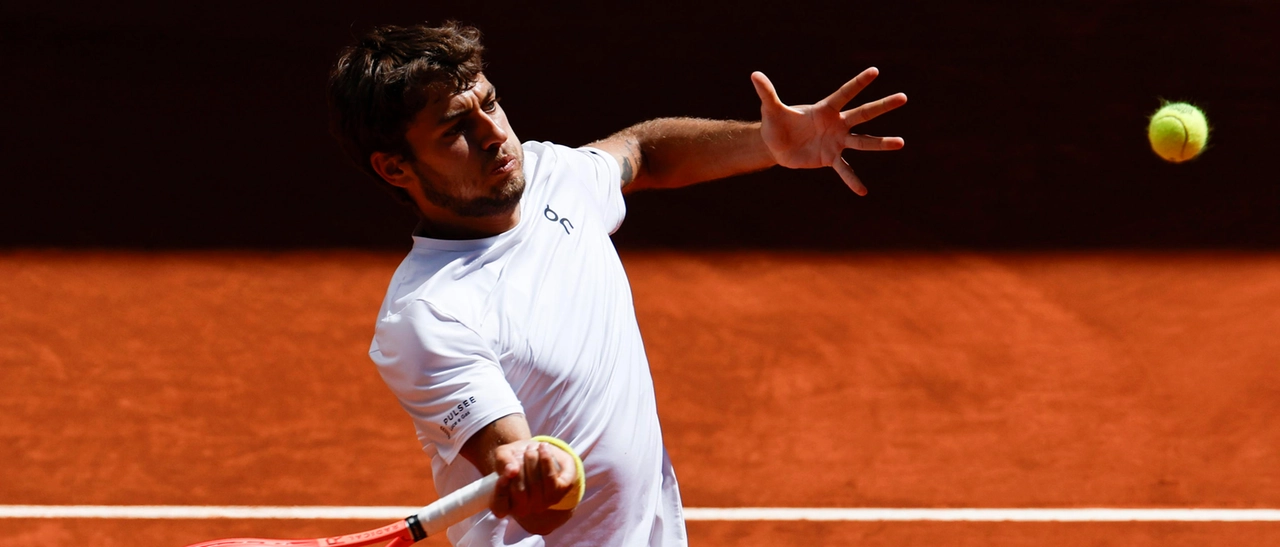 Tennis, il “fiorentino” Cobolli vince ad Amburgo e diventa numero 26 del mondo