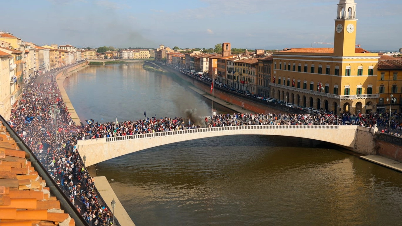 Il Pisa è in Serie A, scritta la storia: esplode la grande festa / La nostra diretta