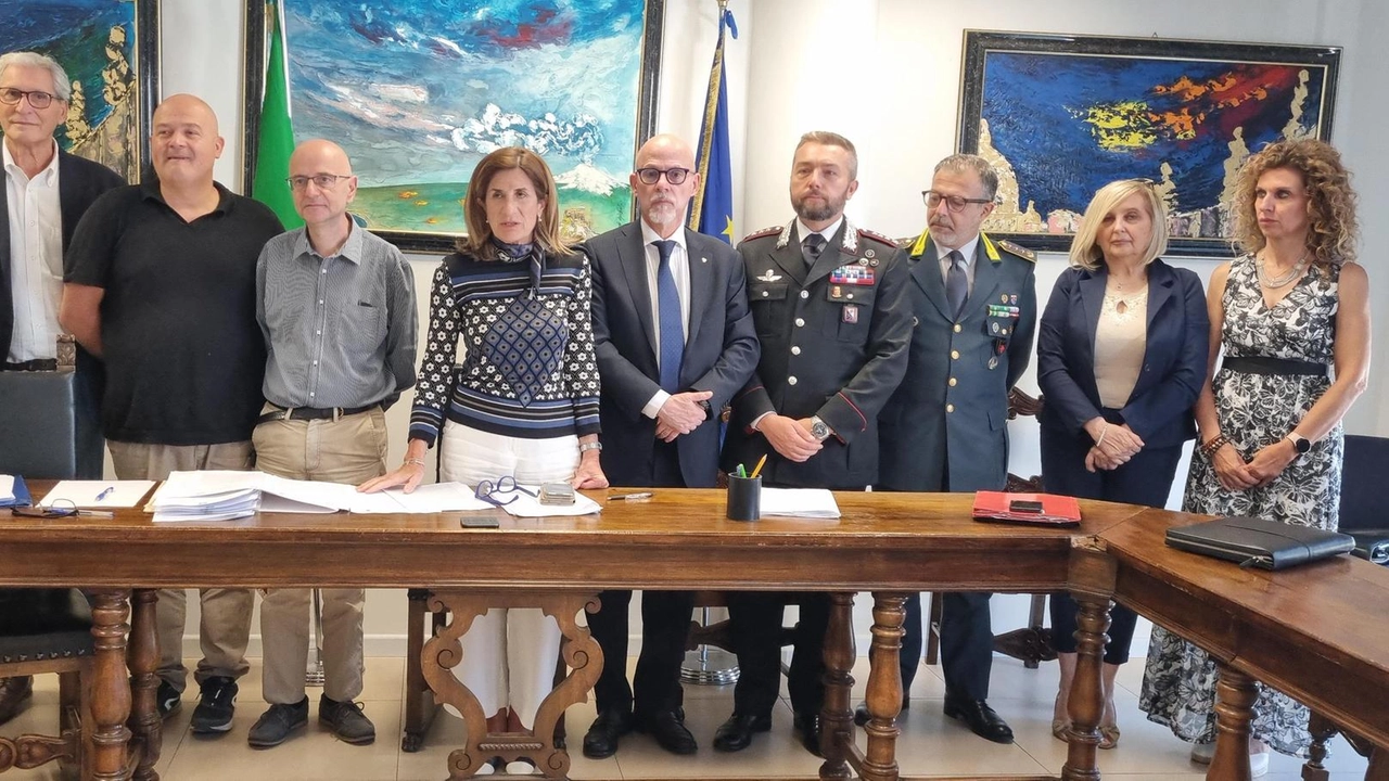 La sottoscrizione consente di accedere a una graduatoria per ottenere i fondi. Potenziare la videosorveglianza è necessario per contrastare la criminalità. . La sottoscrizione consente di accedere a una graduatoria per ottenere i fondi. Potenziare la videosorveglianza è necessario per contrastare la criminalità. .