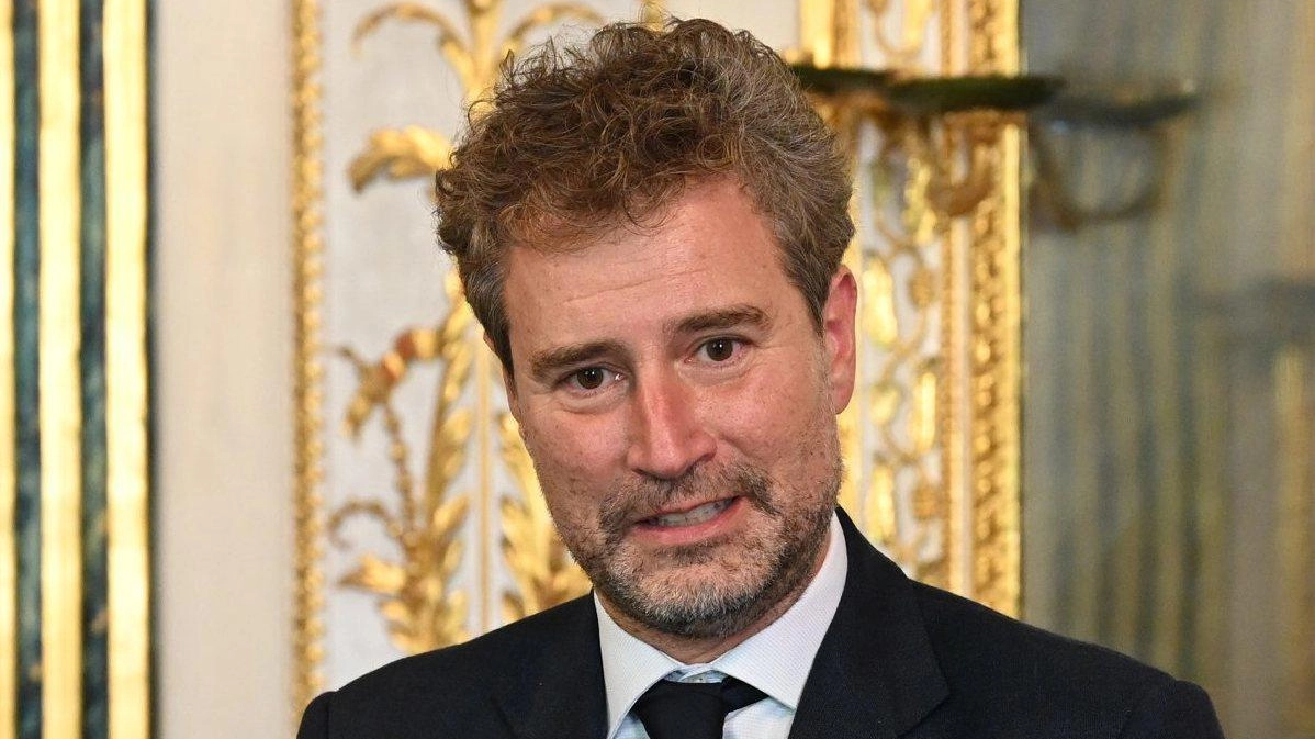 Il sindaco Mario Pardini ha annunciato ieri con un video sui social di procedere alle vie legali dopo la bagarre in consiglio comunale sul caso-Palmeri (foto Alcide) Il sindaco Mario Pardini ha annunciato ieri con un video sui social di procedere alle vie legali dopo la bagarre in consiglio comunale sul caso-Palmeri (foto Alcide)