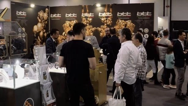 L’appuntamento è dal 5 al 9 settembre nel quartiere fieristico di Vicenza con la mostra internazionale dell’oreficeria L’appuntamento è dal 5 al 9 settembre nel quartiere fieristico di Vicenza con la mostra internazionale dell’oreficeria