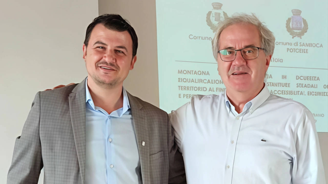 Federico Bruschi, sindaco di Marliana, insieme a Marco Breschi, neo primo cittadino di Sambuca Pistoiese Federico Bruschi, sindaco di Marliana, insieme a Marco Breschi, neo primo cittadino di Sambuca Pistoiese