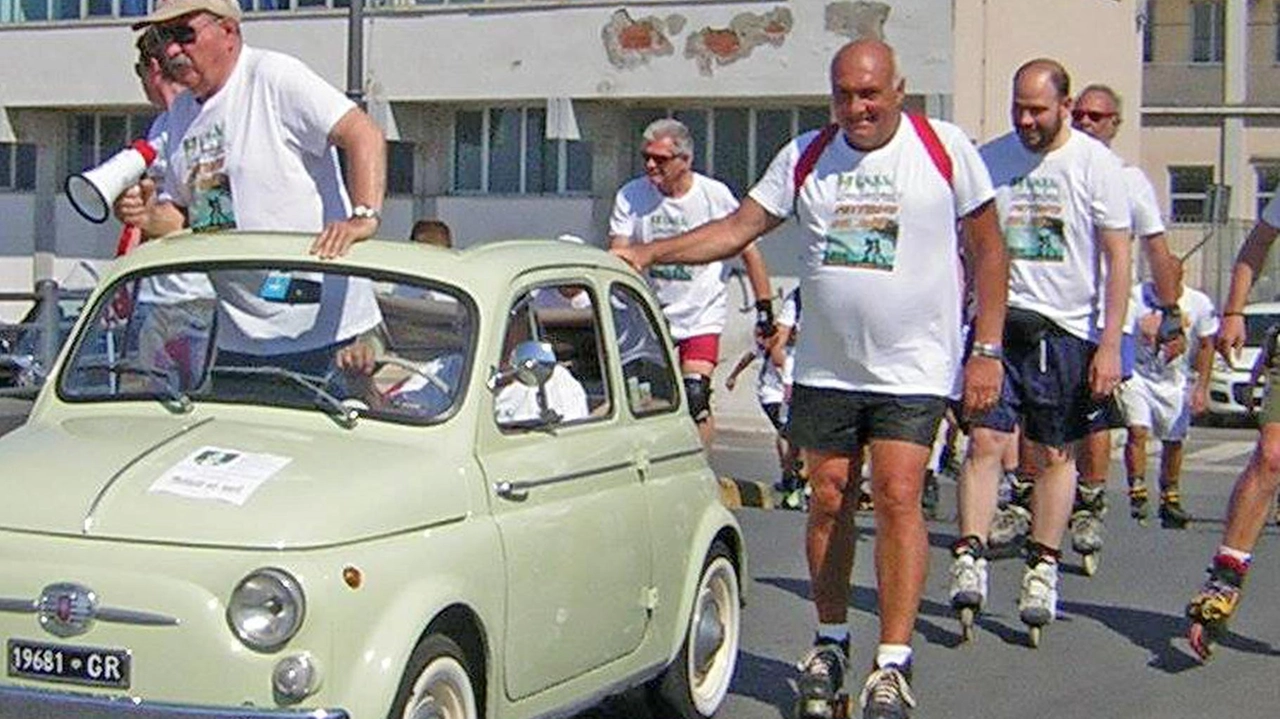 L'Unione Veterani dello Sport organizza l'ottava edizione della "Pattinata sul Mare" a Follonica in memoria di Elvio Ticciati e Fulvio Aloisi. L'evento, con il patrocinio del Comune, unisce pattinaggio e hockey in una giornata dedicata alla memoria e al piacere dello sport all'aria aperta. L'Unione Veterani dello Sport organizza l'ottava edizione della "Pattinata sul Mare" a Follonica in memoria di Elvio Ticciati e Fulvio Aloisi. L'evento, con il patrocinio del Comune, unisce pattinaggio e hockey in una giornata dedicata alla memoria e al piacere dello sport all'aria aperta.