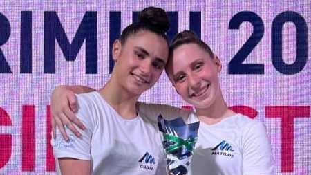 Ginnastica: alle finali nazionali Summer Edition organizzate dalla Federazione a Rimini. La Polisportiva Apuana fa incetta di medaglie. Le istruttrici Guagni e Cacciatori al settimo cielo