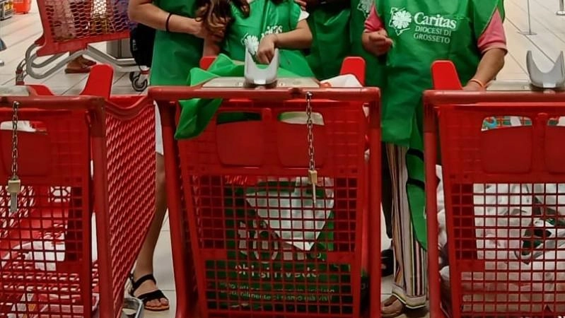 GROSSETO Solidarietà dalla Diocesi che dà il via alle feste laurenziane. Il primo gesto è la Raccolta di san Lorenzo a...