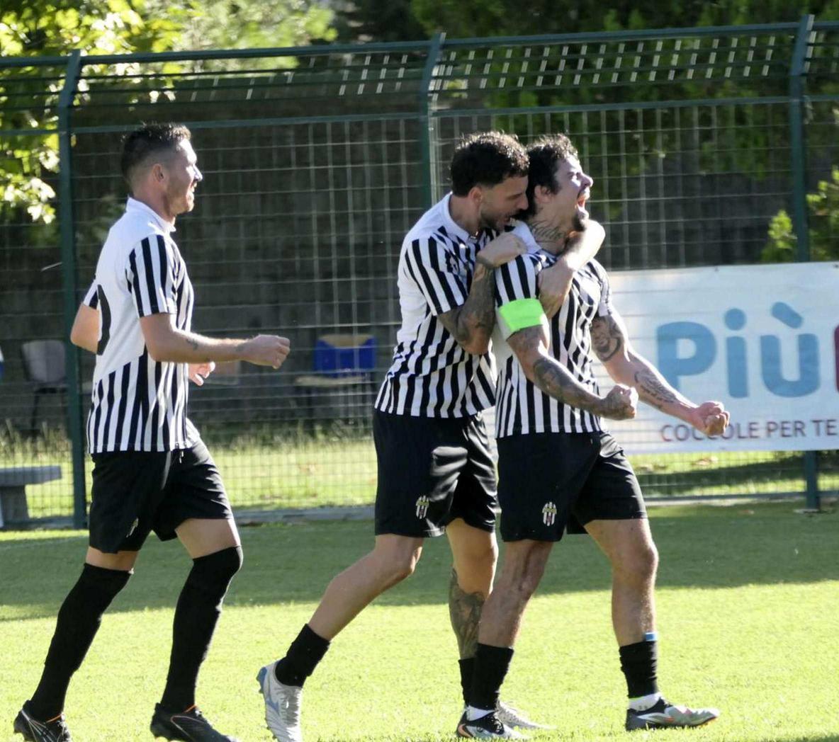 Massese Buffa un anno dopo, riecco il gol . Ma ci si deve accontentare del pareggio Massese Buffa un anno dopo, riecco il gol . Ma ci si deve accontentare del pareggio