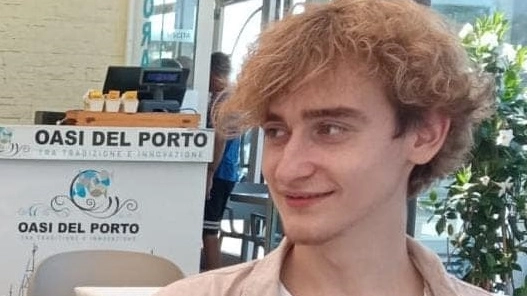 Cristian Bujor aveva 20 anni e viveva a Montemurlo dal 2016. Si era diplomato nel giugno scorso a Pistoia Cristian Bujor aveva 20 anni e viveva a Montemurlo dal 2016. Si era diplomato nel giugno scorso a Pistoia