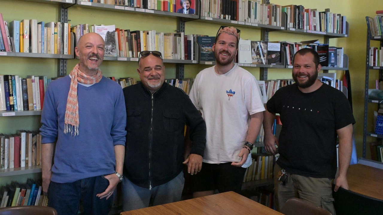 Una rappresentanza dei volontari della Biblioteca di San Concordio