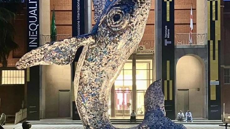 Allegrucci alla Triennale. La sua arte si ’decompone’. Una testimonianza gigante della "fragilità del futuro" Allegrucci alla Triennale. La sua arte si ’decompone’. Una testimonianza gigante della "fragilità del futuro"