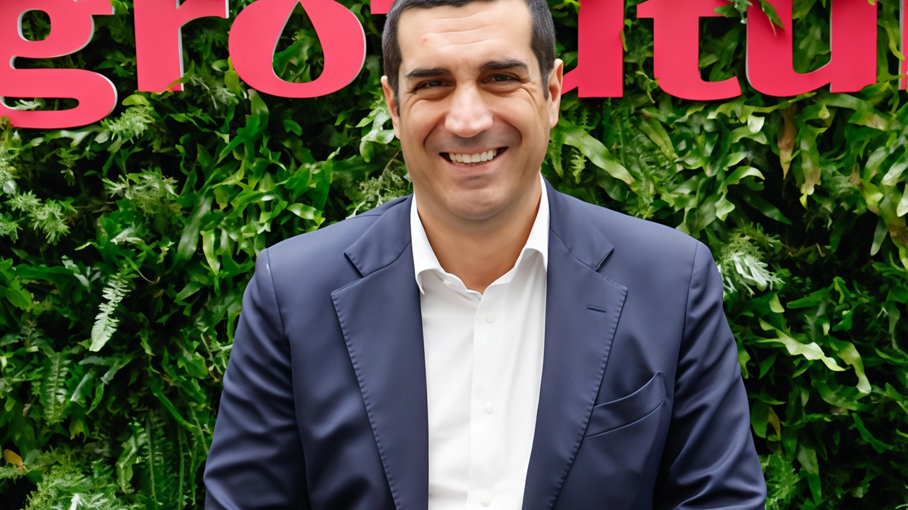 Il presidente dell’Emilia-Romagna: "Con il nuovo Piano di sviluppo rurale investiremo in 5 anni quasi un miliardo per le produzioni del territorio. Un ruolo fondamentale è quello ricoperto dalle filiere agro-alimentari". . Il presidente dell’Emilia-Romagna: "Con il nuovo Piano di sviluppo rurale investiremo in 5 anni quasi un miliardo per le produzioni del territorio. Un ruolo fondamentale è quello ricoperto dalle filiere agro-alimentari". .