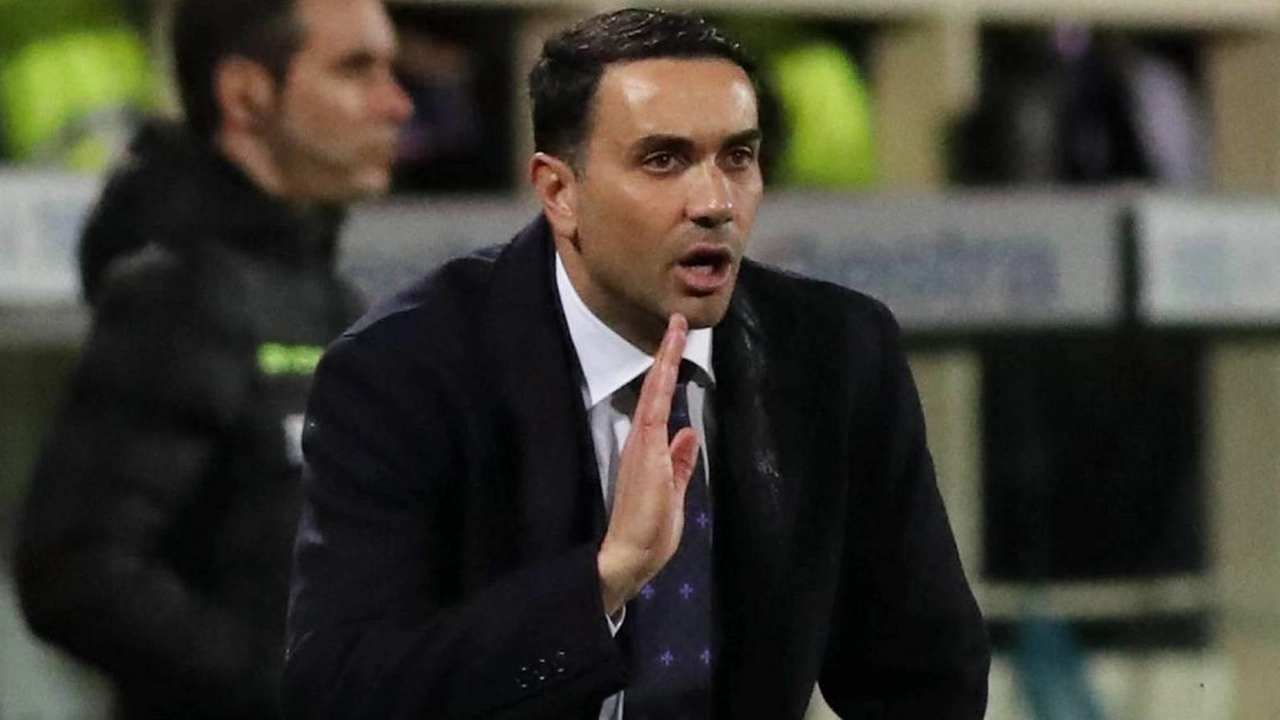 Raffaele Palladino questa volta non ha consegnato ’anticipi’ sulla formazione di stasera: «Vedrete quando usciranno le note» Raffaele Palladino questa volta non ha consegnato ’anticipi’ sulla formazione di stasera: «Vedrete quando usciranno le note»