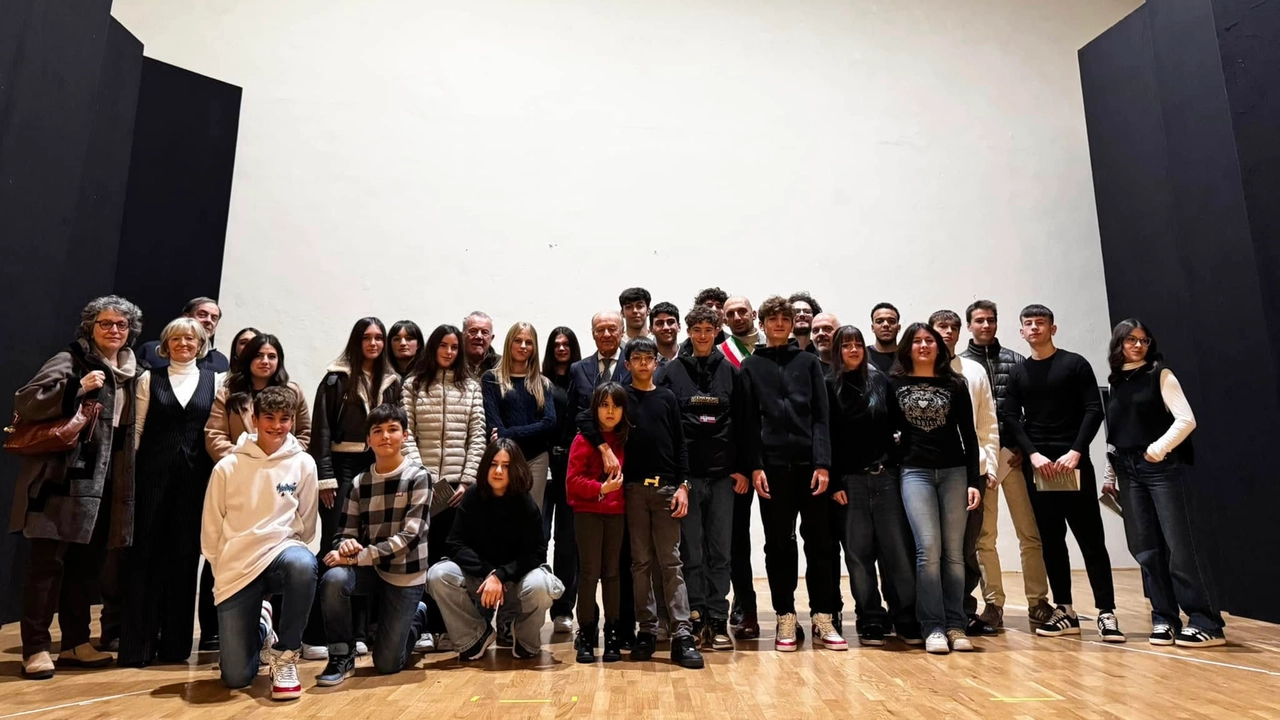 I ragazzi beneficiari delle borse di studio messe a disposizione dalla Fondazione Batini
