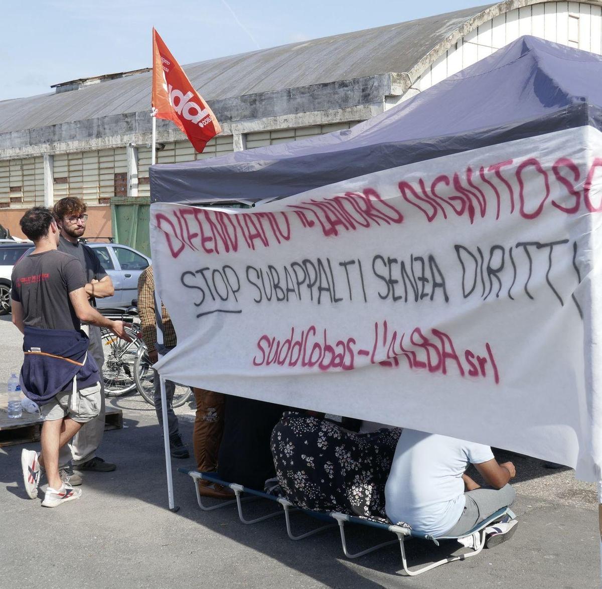 sos sfruttamento ora coinvolgere i committenti