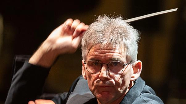 Conto alla rovescia per l’atteso concerto della Camerata, che nonostante tutto è stato per fortuna confermato. L’appuntamento è per domenica... Conto alla rovescia per l’atteso concerto della Camerata, che nonostante tutto è stato per fortuna confermato. L’appuntamento è per domenica...