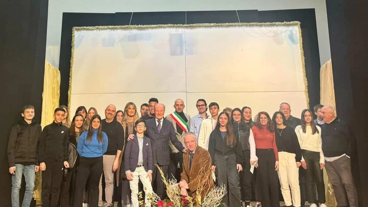 La consegna delle borse di studio nel 2024 La consegna delle borse di studio nel 2024