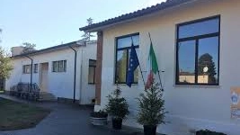 In foto, la scuola chiusa In foto, la scuola chiusa