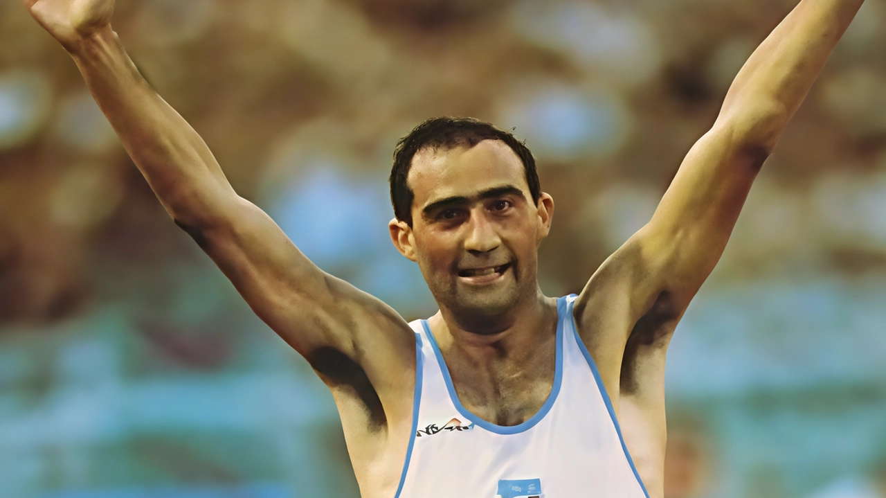 Sansepolcro celebra il prestigioso riconoscimento della Bandiera Azzurra per promuovere sport e sostenibilità, con eventi speciali e la presenza del campione olimpico Maurizio Damilano. Un'occasione per unire comunità e visitatori in un impegno per uno stile di vita sano. Sansepolcro celebra il prestigioso riconoscimento della Bandiera Azzurra per promuovere sport e sostenibilità, con eventi speciali e la presenza del campione olimpico Maurizio Damilano. Un'occasione per unire comunità e visitatori in un impegno per uno stile di vita sano.