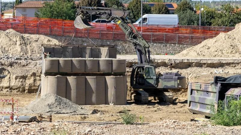 ordigno bellico a empoli iniziate le operazioni per il disinnesco