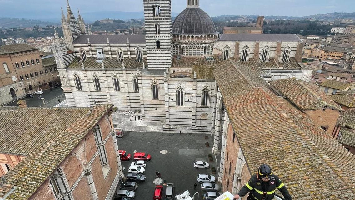 Le simulazioni sono avvenute anche nel sottotetto della Cattedrale Le simulazioni sono avvenute anche nel sottotetto della Cattedrale