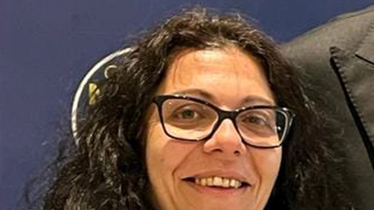 Si è risolta ieri la vicenda di Tina Quaresima, residente negli alloggi Erp di Taverne d’Arbia. "Per dieci giorni... Si è risolta ieri la vicenda di Tina Quaresima, residente negli alloggi Erp di Taverne d’Arbia. "Per dieci giorni...