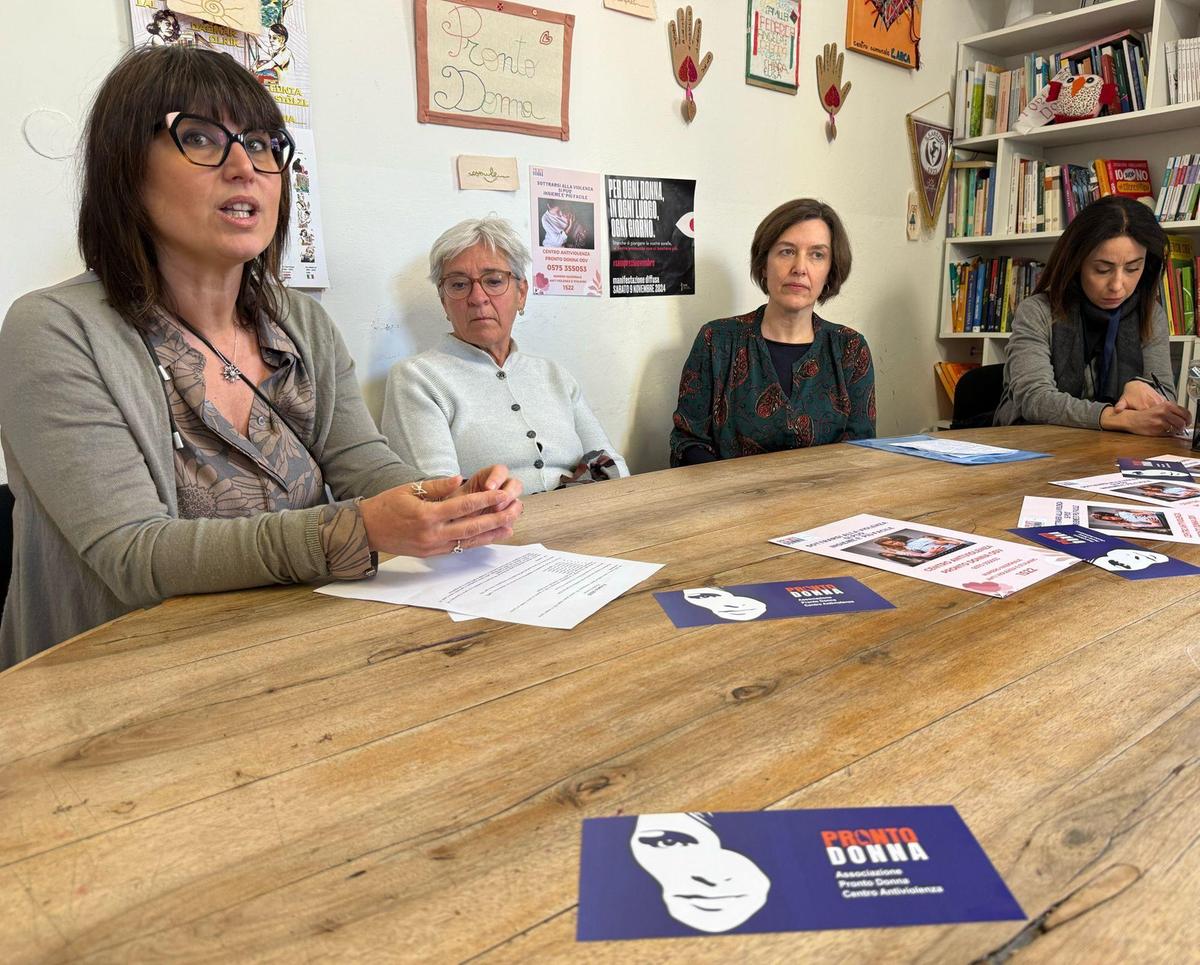 centro antiviolenza ogni giorno due donne costrette a chiedere aiuto