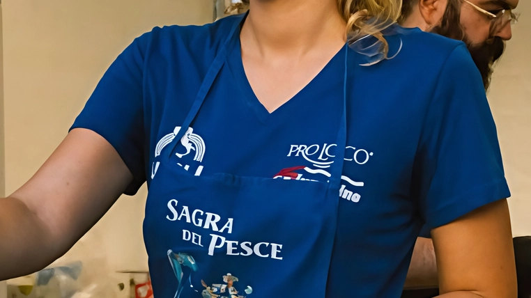 Montelupo Fiorentino ospita la "Festa del Pesce" con specialità marinare e intrattenimento musicale in piazza dell’Unione Europea. Serate con cibo e spettacoli dal vivo dal 12 al 15 settembre. Montelupo Fiorentino ospita la "Festa del Pesce" con specialità marinare e intrattenimento musicale in piazza dell’Unione Europea. Serate con cibo e spettacoli dal vivo dal 12 al 15 settembre.