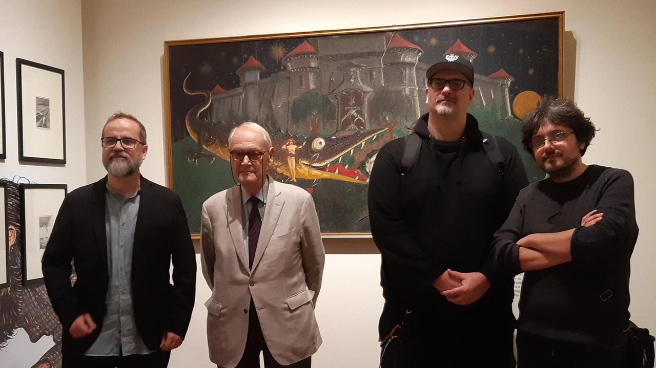 In foto a sinistra il curatore della mostra Fabio Gadducci durante l’inaugurazione dell’esposizione “Gli esploratori dell’infinito” In foto a sinistra il curatore della mostra Fabio Gadducci durante l’inaugurazione dell’esposizione “Gli esploratori dell’infinito”