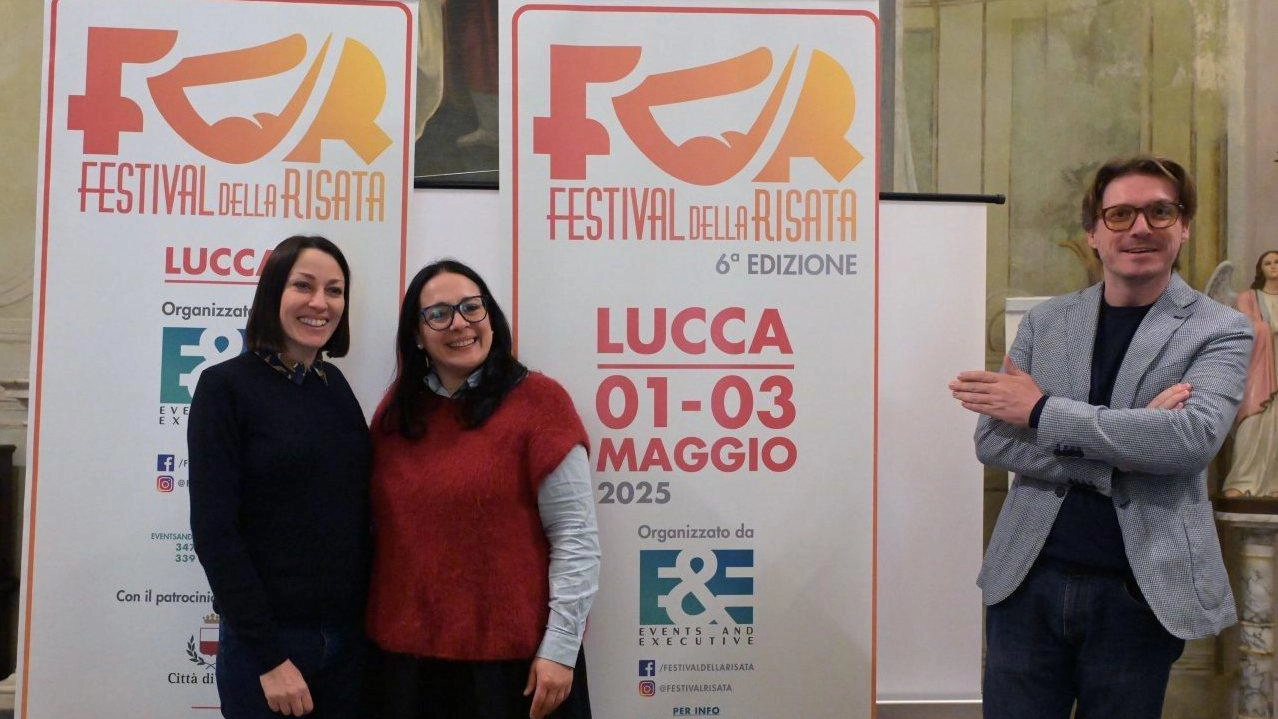 A presentare la nuova edizione, ieri all’Agorà,. Elisa D’Agostino che insieme a Erika Citti dell’associazione culturale E&E - Events and Executive organizzano il festival insieme a. Vanni Baldini, autore comico che sarà sul palco del San Romano